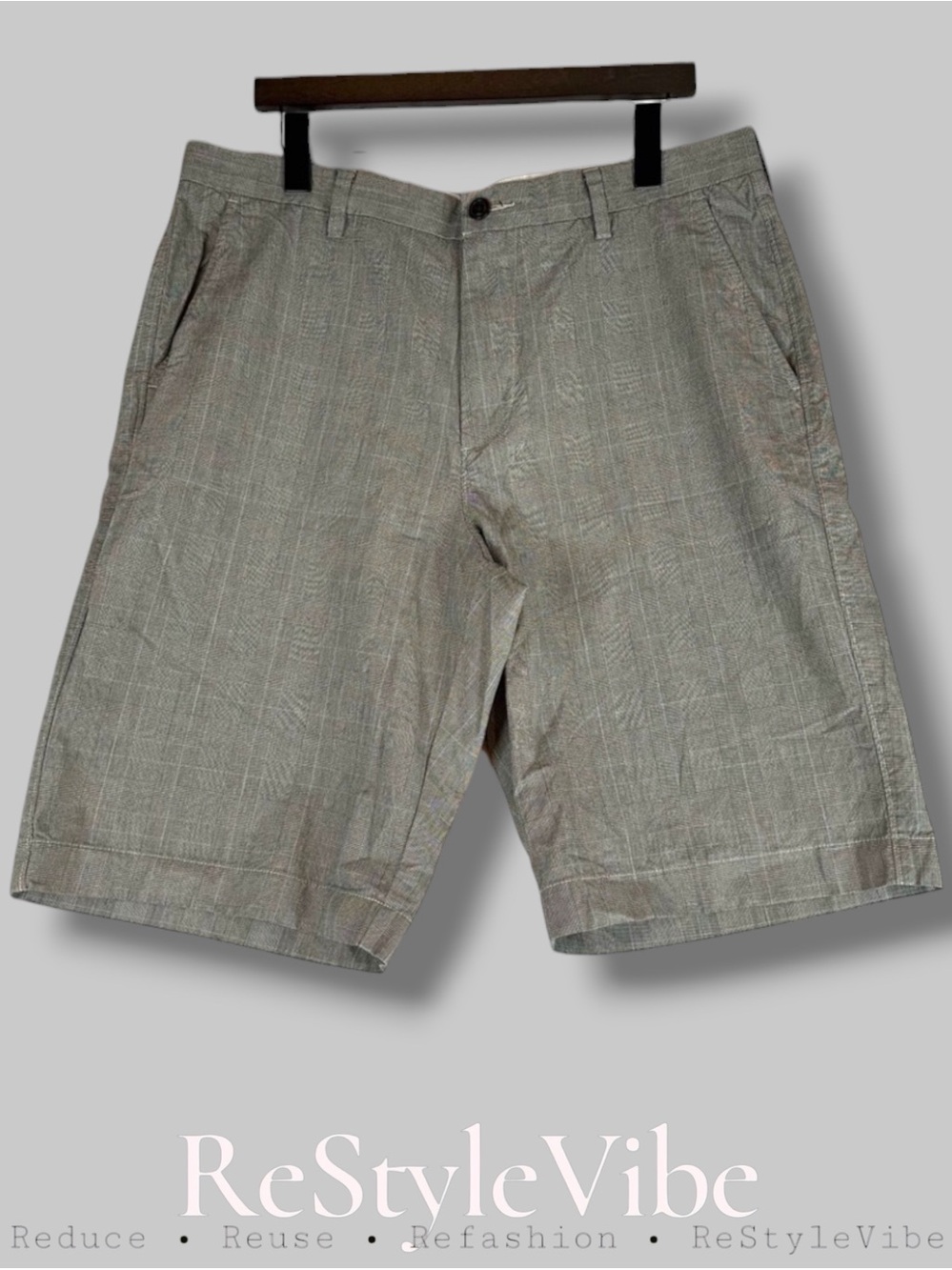 J CREW Men’s Size 36 Shorts Club Style Fit Plaid Pattern Flat Front